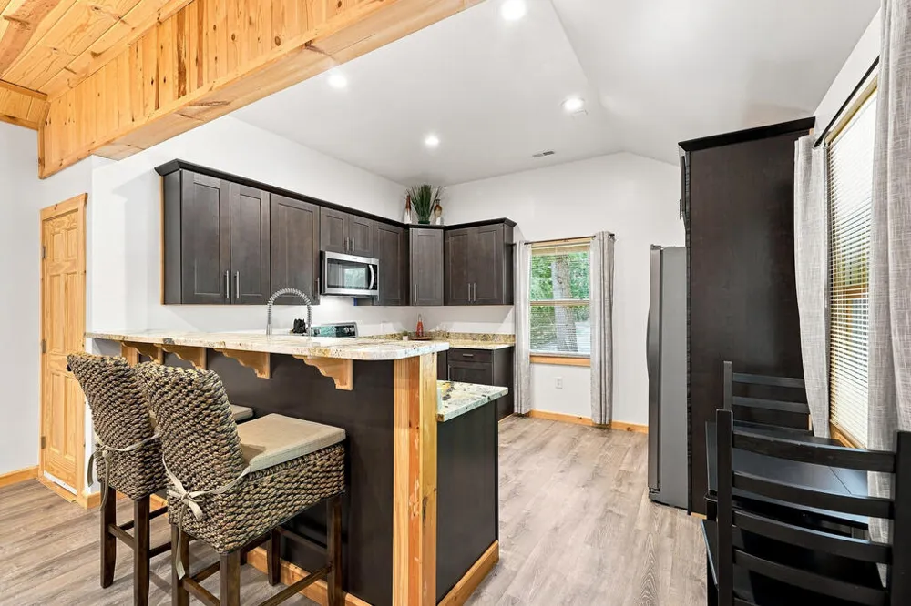 505 Old Salem Road Mineral Bluff, GA 30559