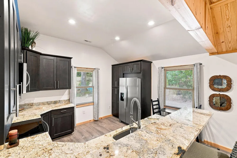 505 Old Salem Road Mineral Bluff, GA 30559