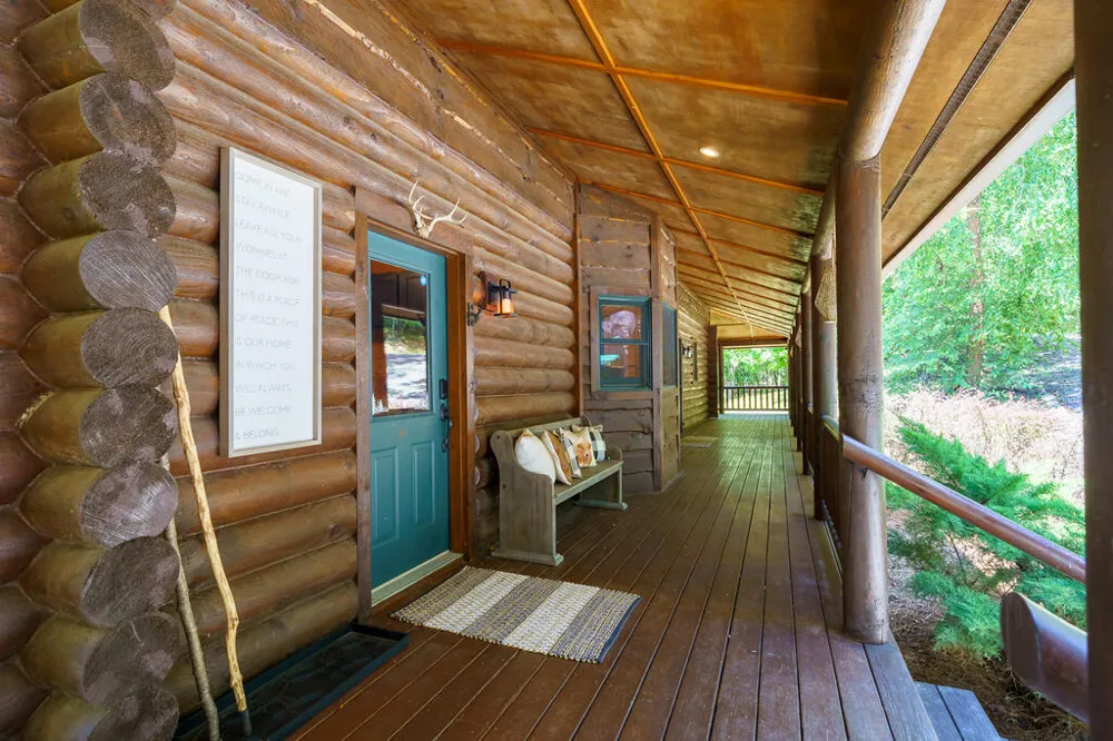 505 Old Salem Road Mineral Bluff, GA 30559