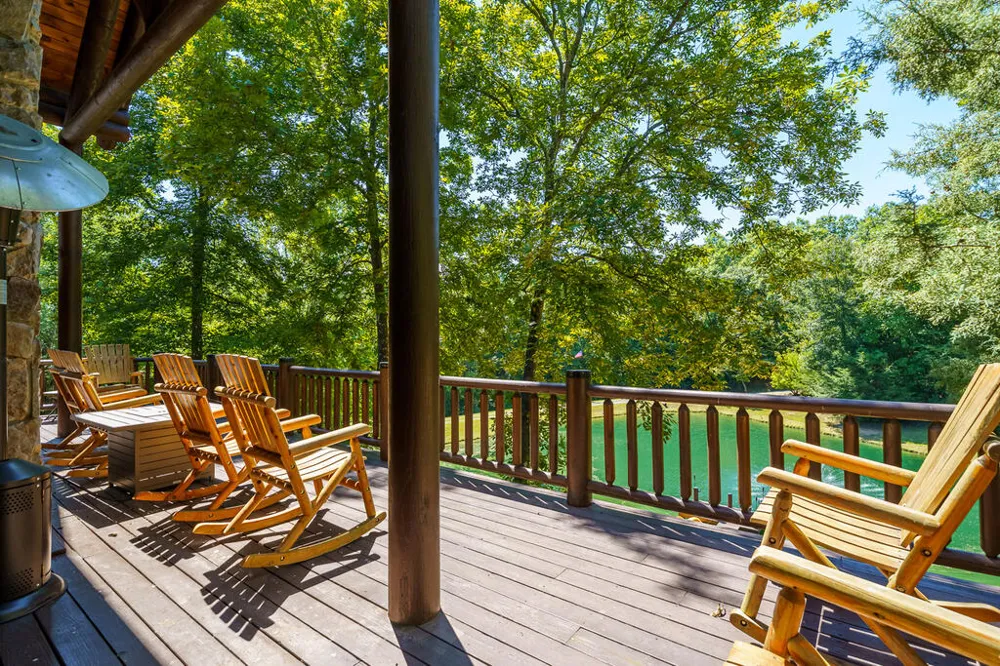 505 Old Salem Road Mineral Bluff, GA 30559