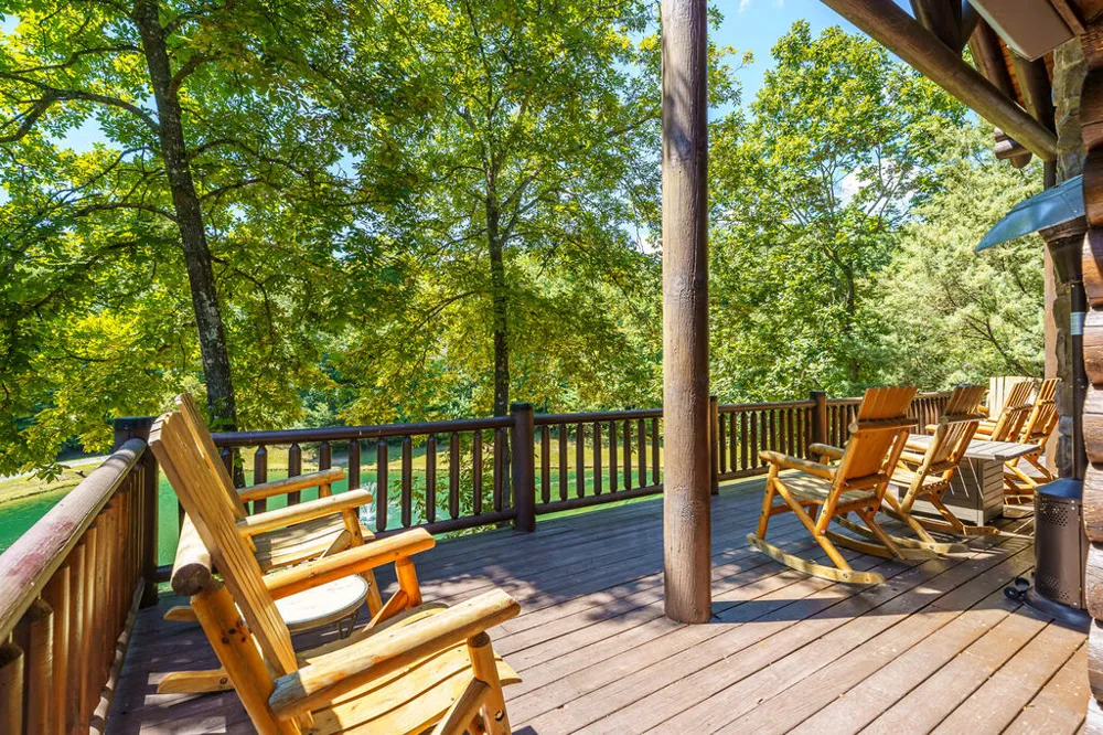 505 Old Salem Road Mineral Bluff, GA 30559