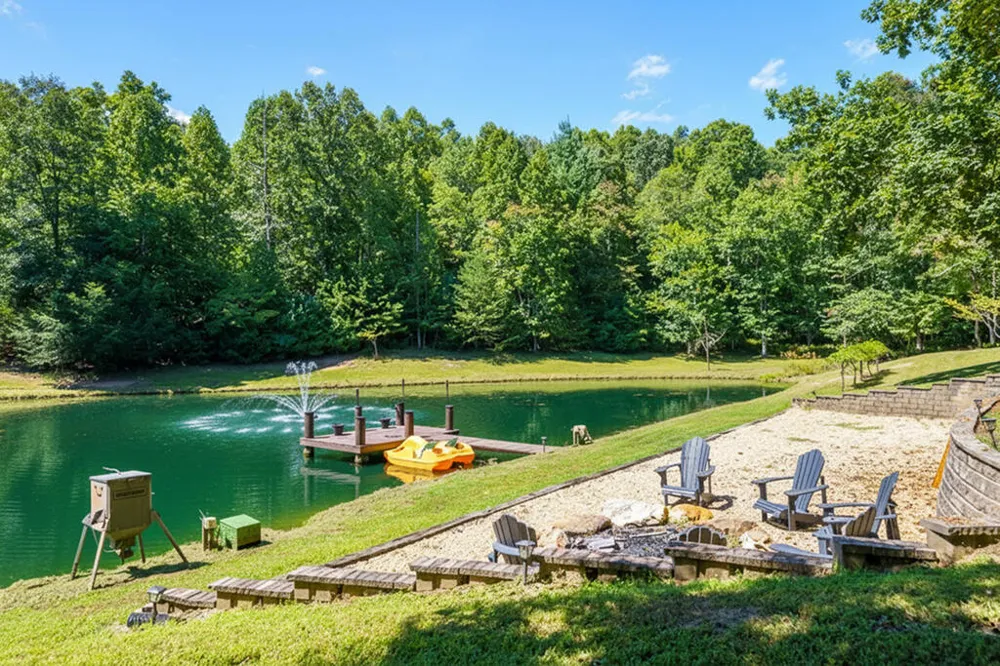 505 Old Salem Road Mineral Bluff, GA 30559