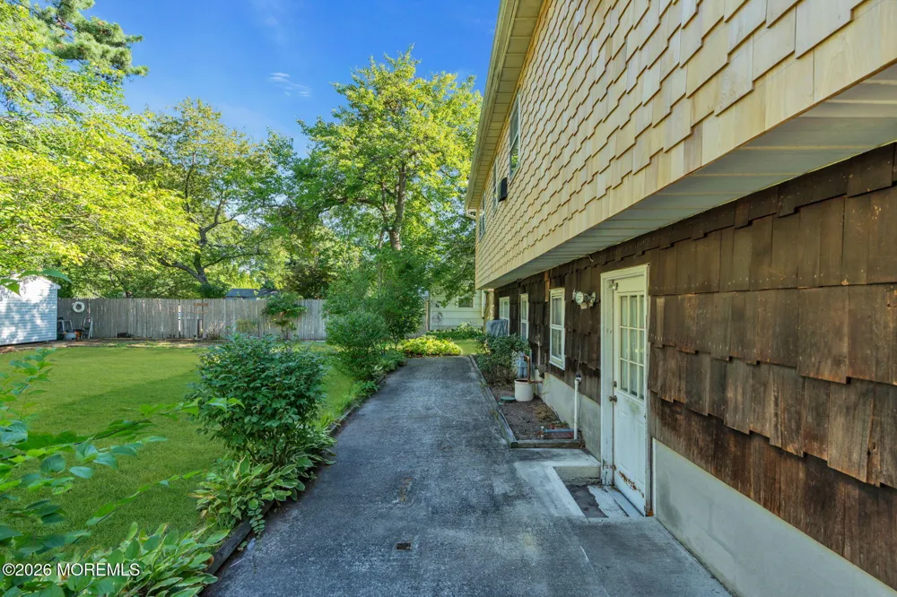 462 Cornell Drive Brick, NJ 08723
