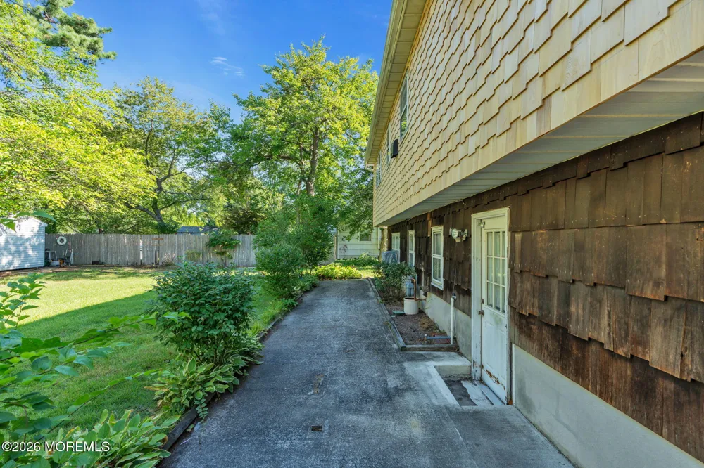 462 Cornell Drive Brick, NJ 08723