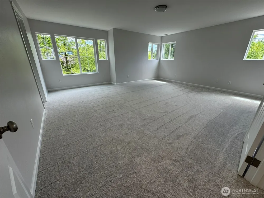 7431 Fairway Avenue SE Snoqualmie, WA 98065