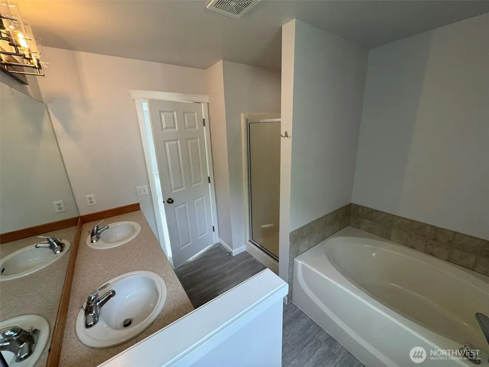 7431 Fairway Avenue SE Snoqualmie, WA 98065