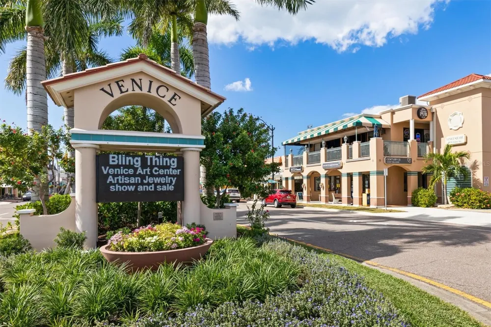 12619 GARIBALDI LANE Venice, FL 34293