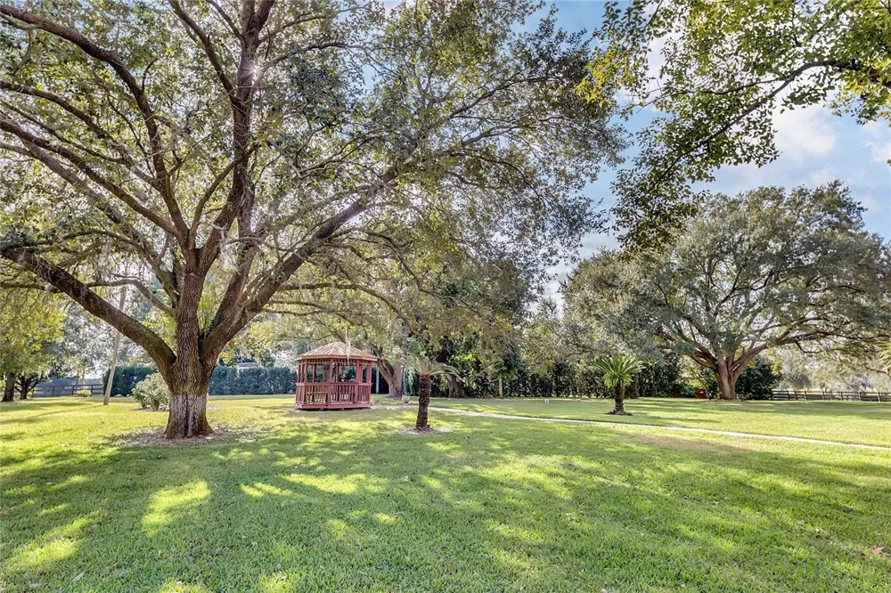 121 LA CASA #121 Lake Wales, FL 33898