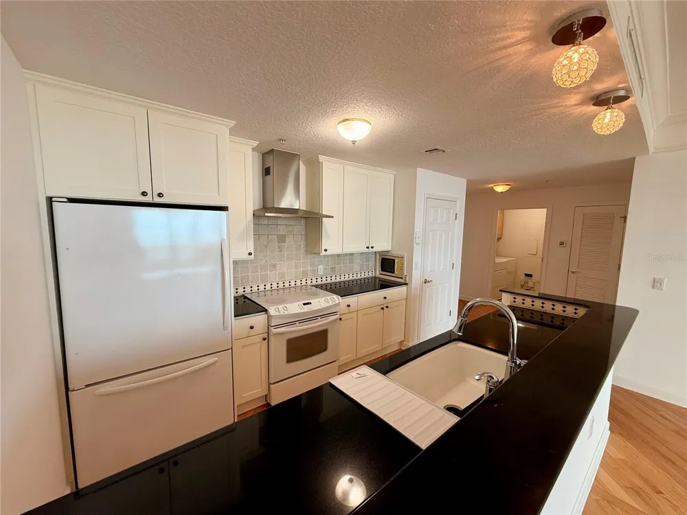 750 TAMIAMI TRAIL #1609 Sarasota, FL 34236
