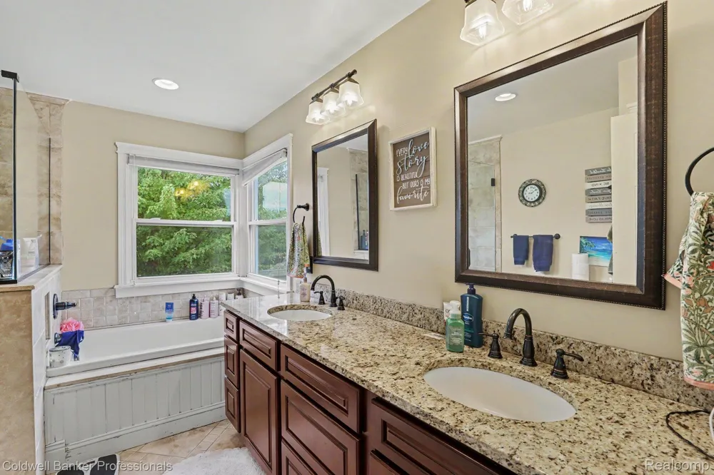 3775 Reamer Road Oregon Township, MI 48446