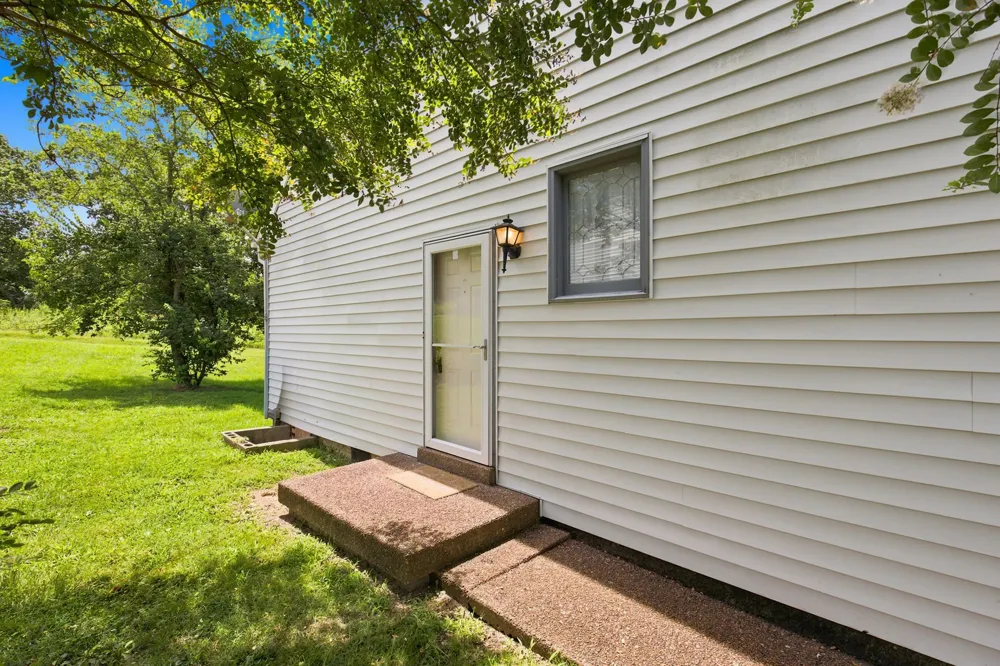 1406 Bell Trace Dr Antioch, TN 37013