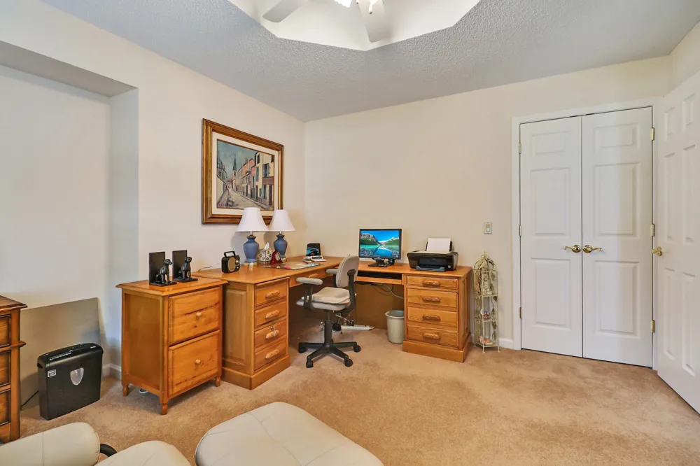 4 Augustine Ln Crossville, TN 38558