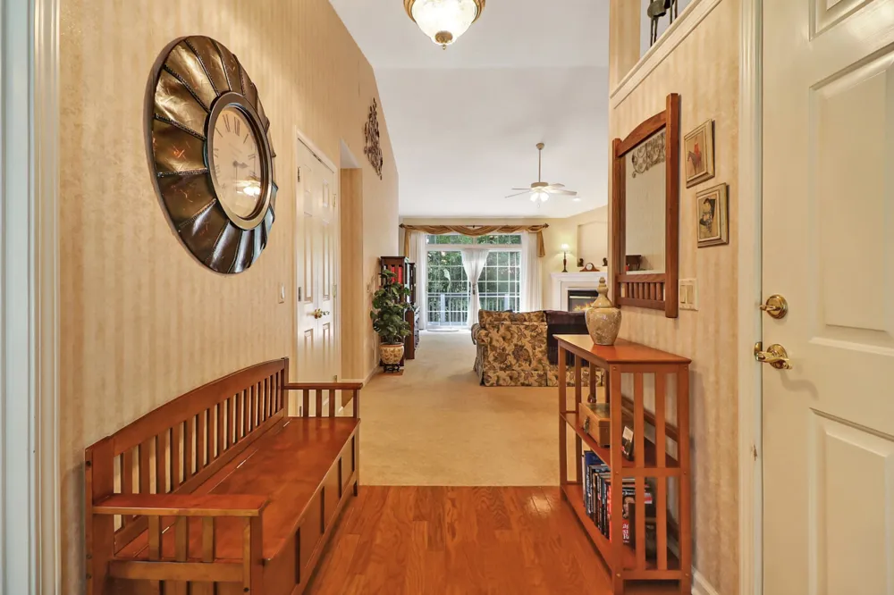 4 Augustine Ln Crossville, TN 38558