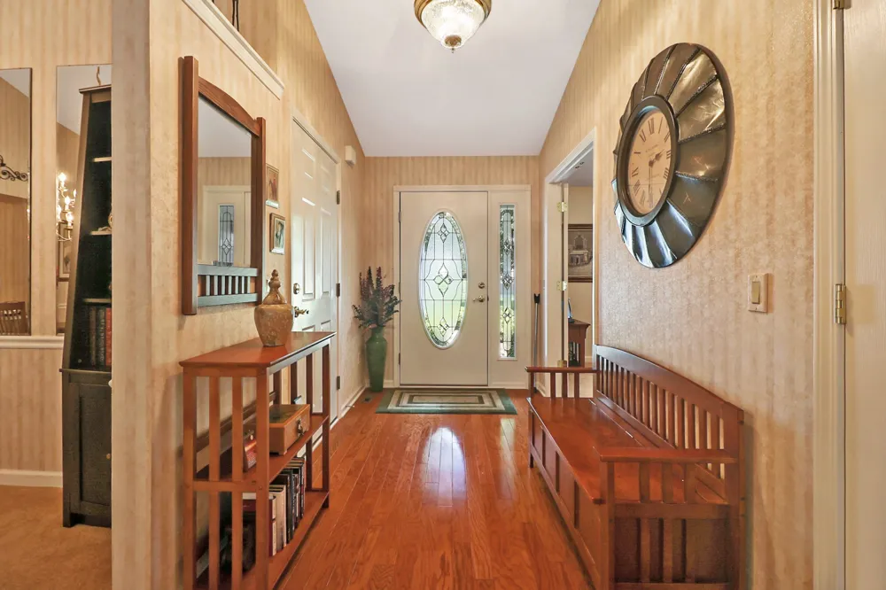 4 Augustine Ln Crossville, TN 38558