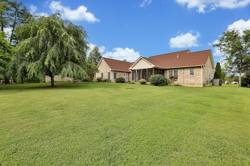 614 Greene Dr Lebanon, TN 37087
