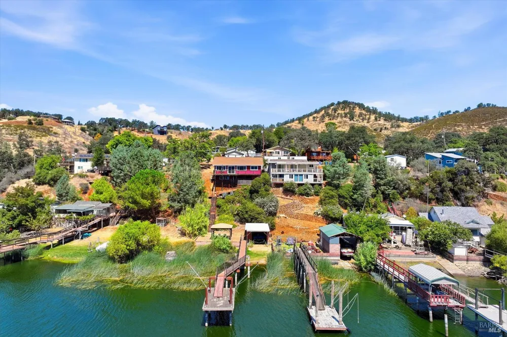 4045 Mesa Clearlake, CA 95422