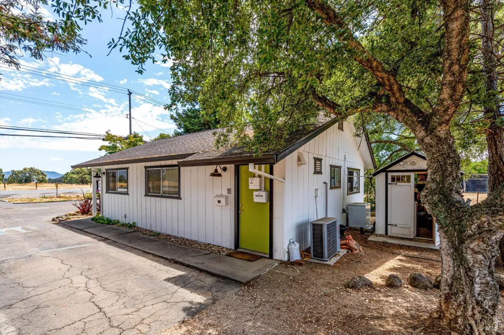 20080 Arnold Drive Sonoma, CA 95476