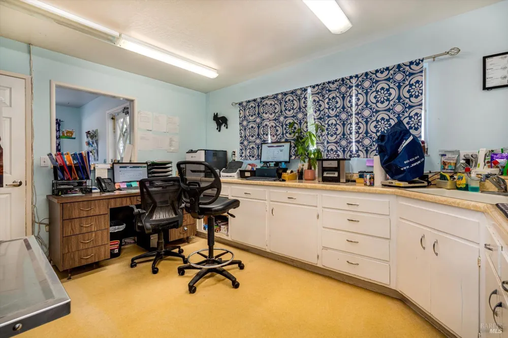 20080 Arnold Drive Sonoma, CA 95476