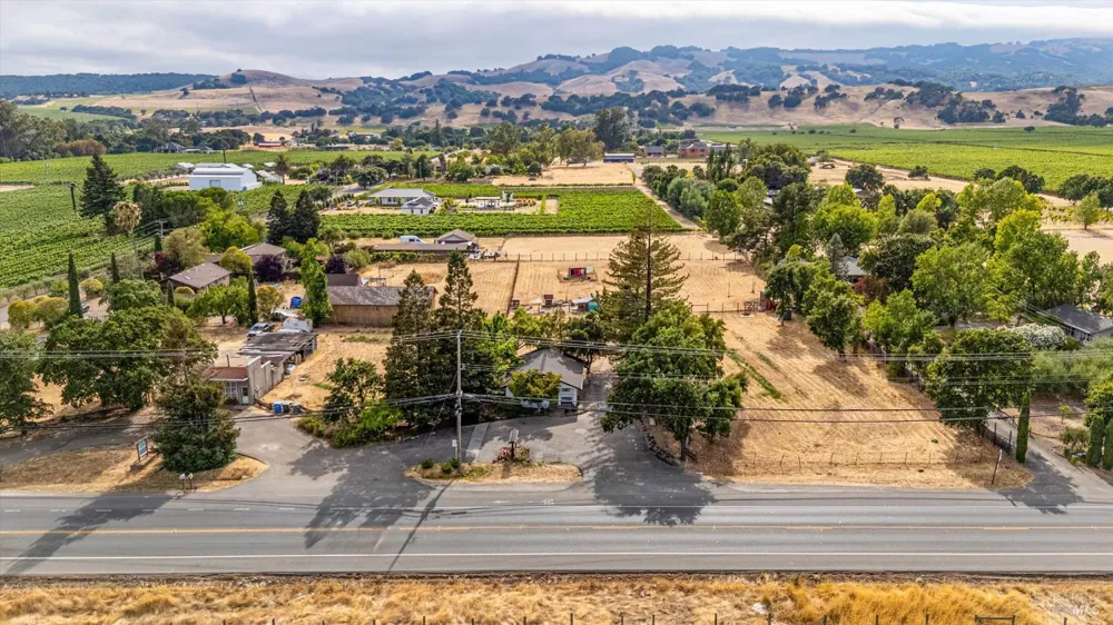 20080 Arnold Drive Sonoma, CA 95476