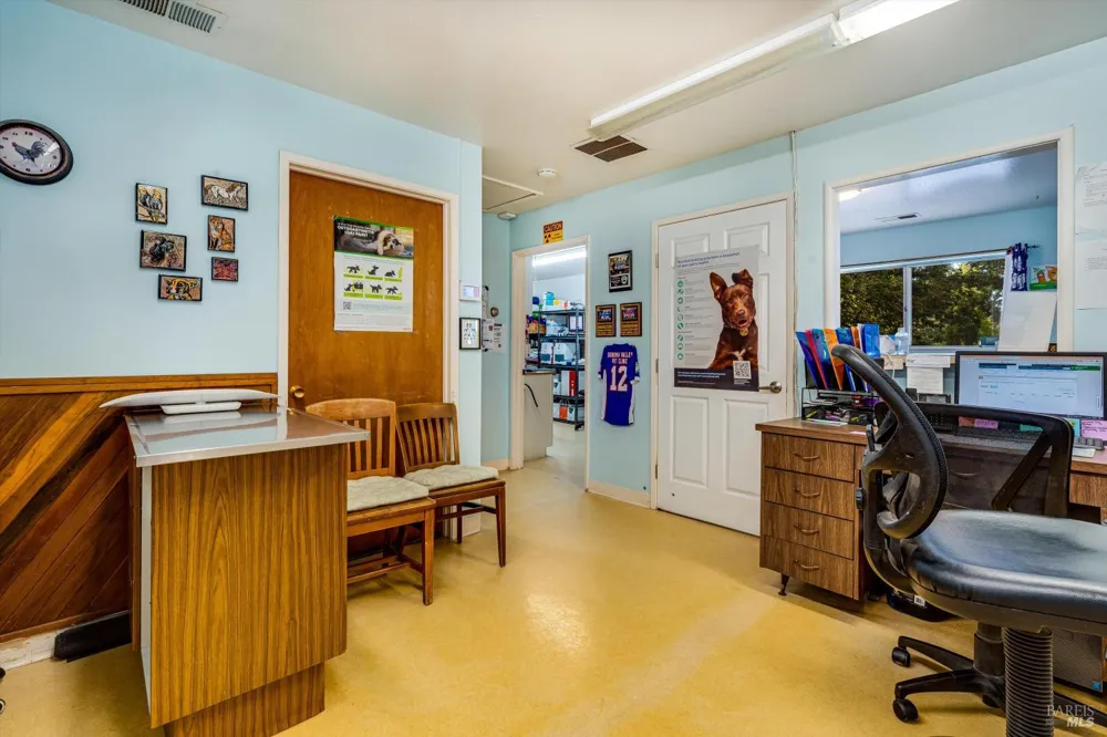 20080 Arnold Drive Sonoma, CA 95476