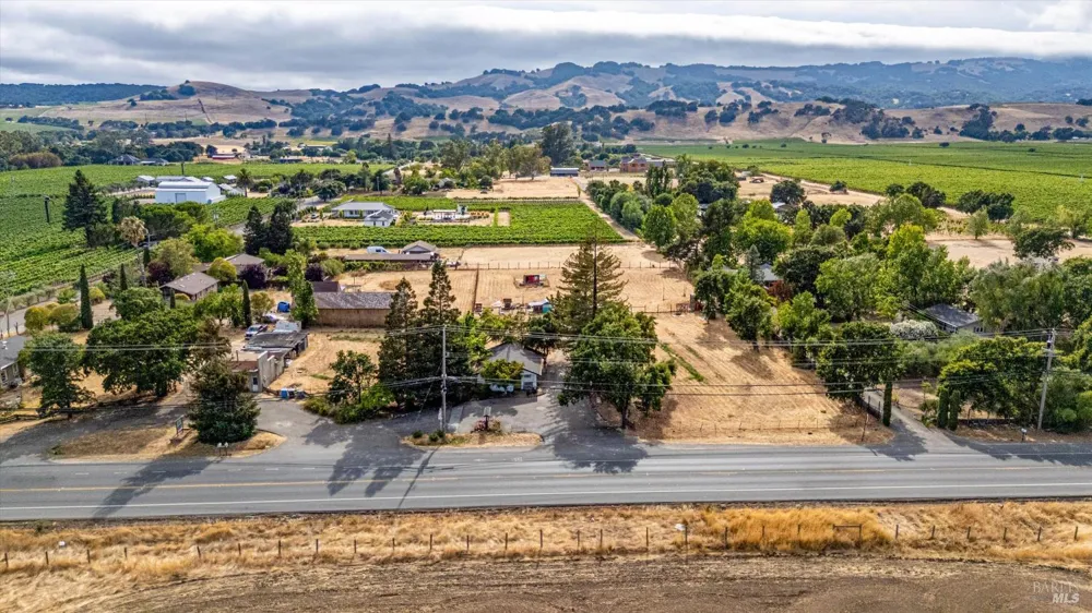 20080 Arnold Drive Sonoma, CA 95476