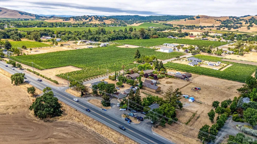 20080 Arnold Drive Sonoma, CA 95476