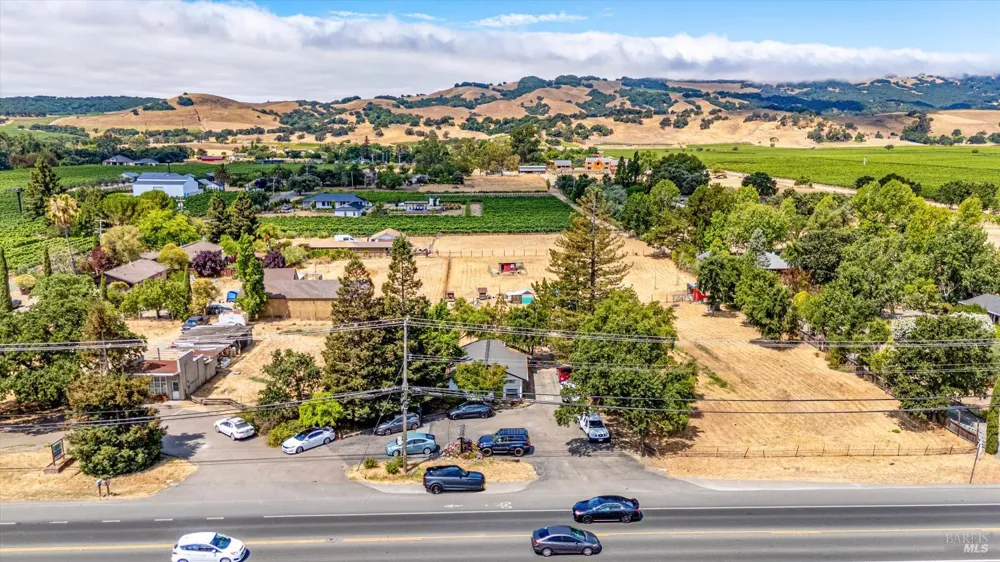 20080 Arnold Drive Sonoma, CA 95476