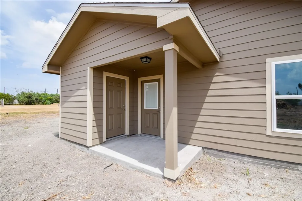 7701 Boswell Road Bishop, TX 78343