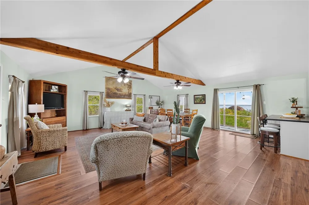 100 Vista 11 Lane Sandia, TX 78383