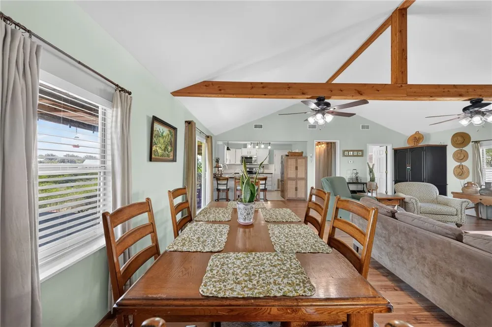 100 Vista 11 Lane Sandia, TX 78383