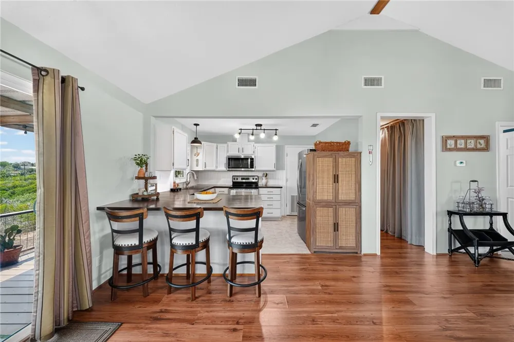 100 Vista 11 Lane Sandia, TX 78383