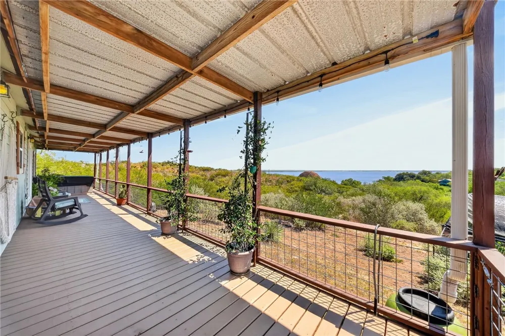 100 Vista 11 Lane Sandia, TX 78383