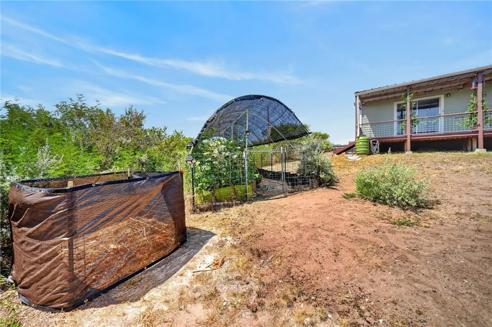 100 Vista 11 Lane Sandia, TX 78383
