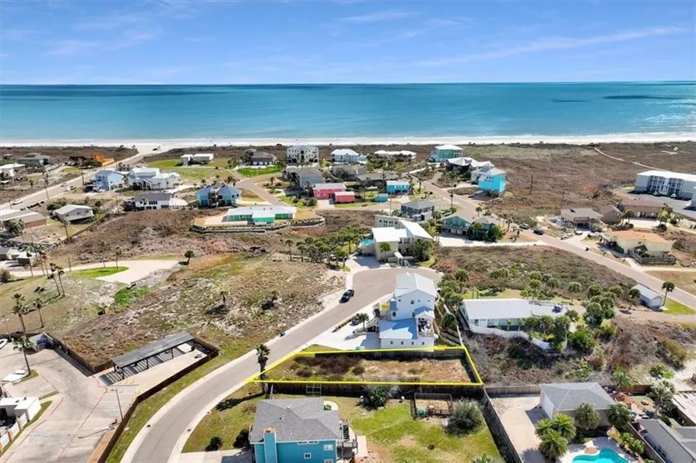 626 Light Lane Port Aransas, TX 78373