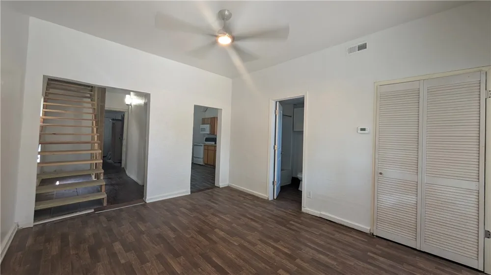 322 E Henrietta Avenue Kingsville, TX 78363