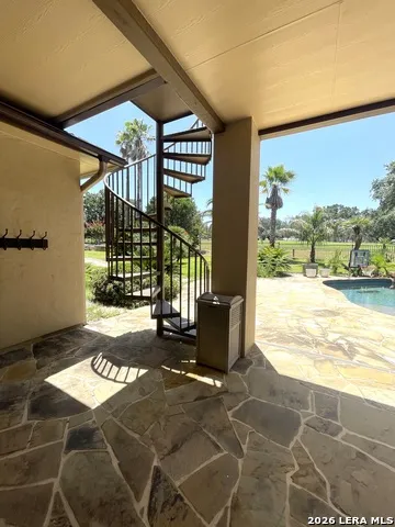 704 Jack Nicklaus Devine, TX 78016