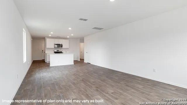 13830 Petronila Jade San Antonio, TX 78253