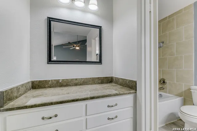 120 S Winston Ln San Antonio, TX 78213