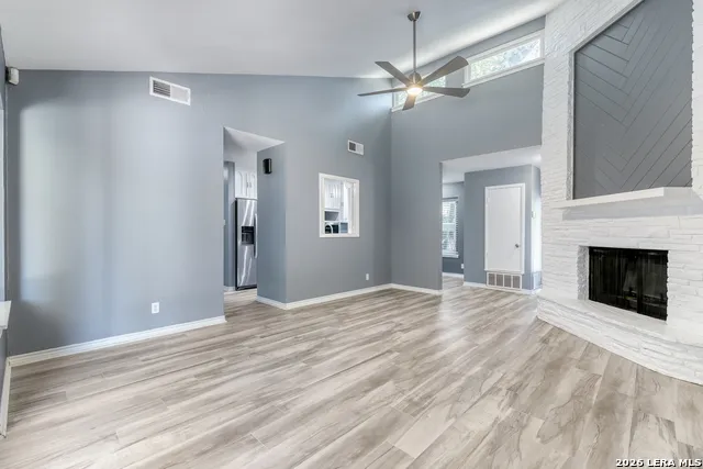 120 S Winston Ln San Antonio, TX 78213