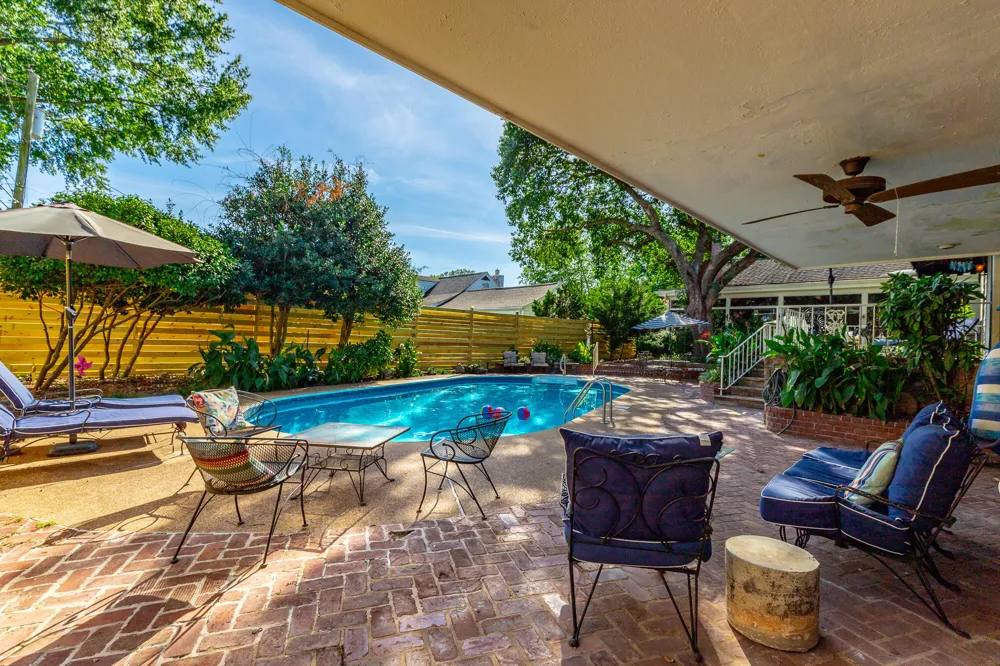 112 Asbury Drive Chattanooga, TN 37411