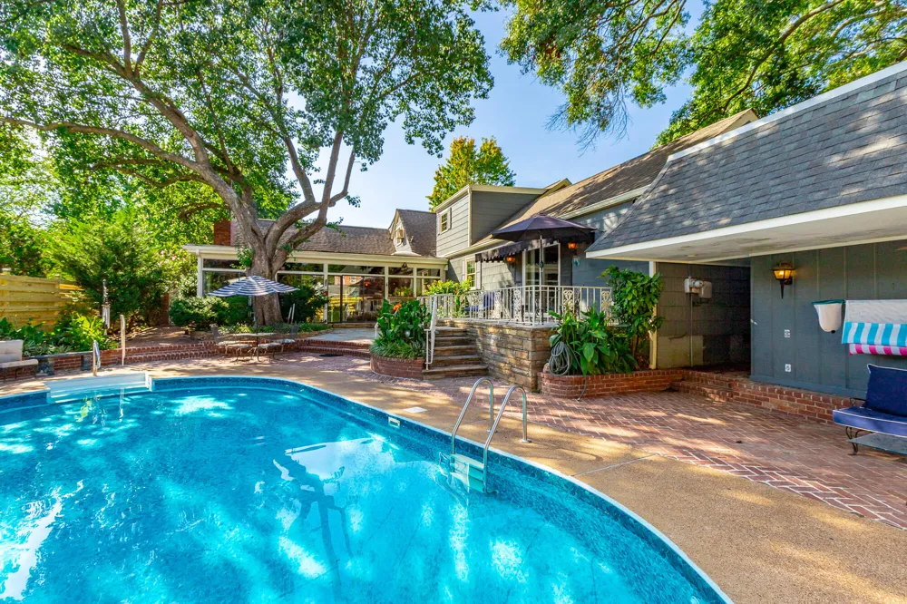 112 Asbury Drive Chattanooga, TN 37411