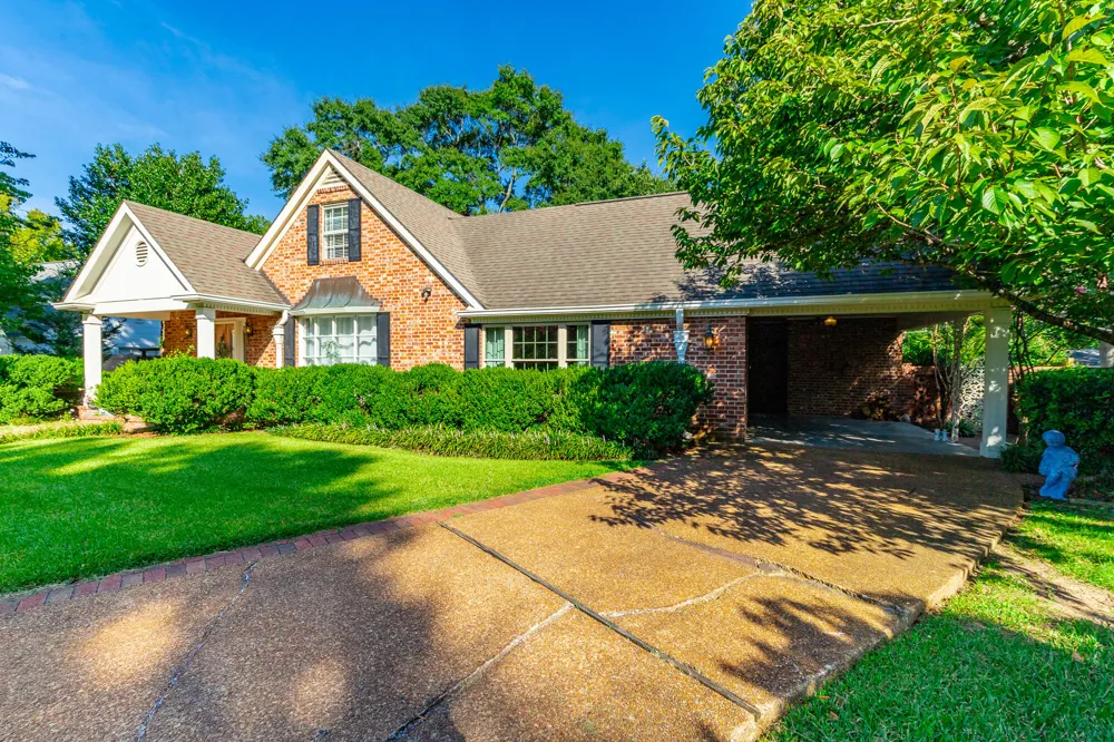 112 Asbury Drive Chattanooga, TN 37411
