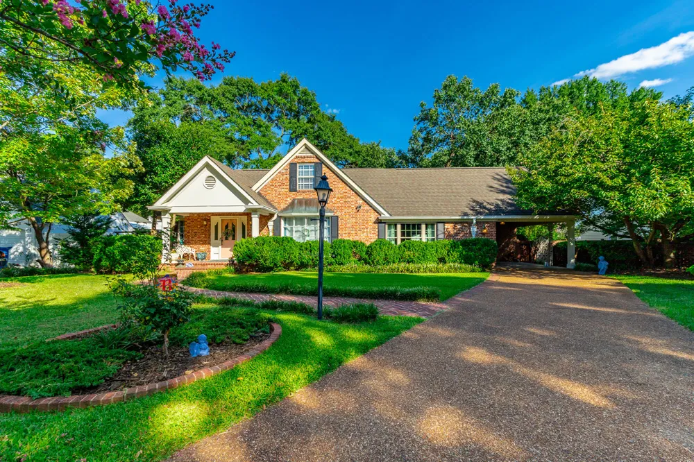 112 Asbury Drive Chattanooga, TN 37411