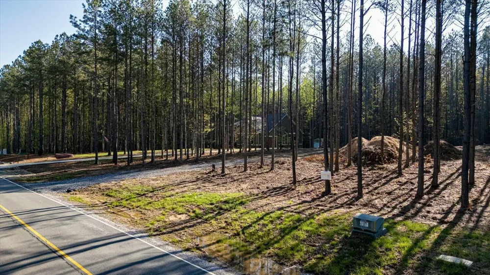4670 Raulston Falls Road Jasper, TN 37347
