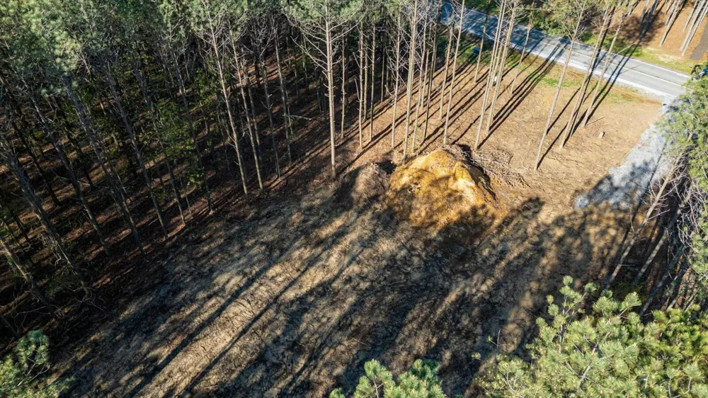 4670 Raulston Falls Road Jasper, TN 37347