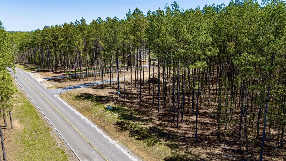 4670 Raulston Falls Road Jasper, TN 37347