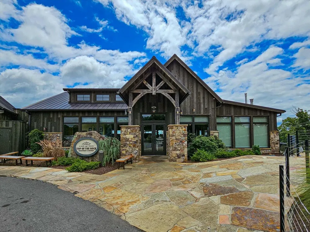 4670 Raulston Falls Road Jasper, TN 37347