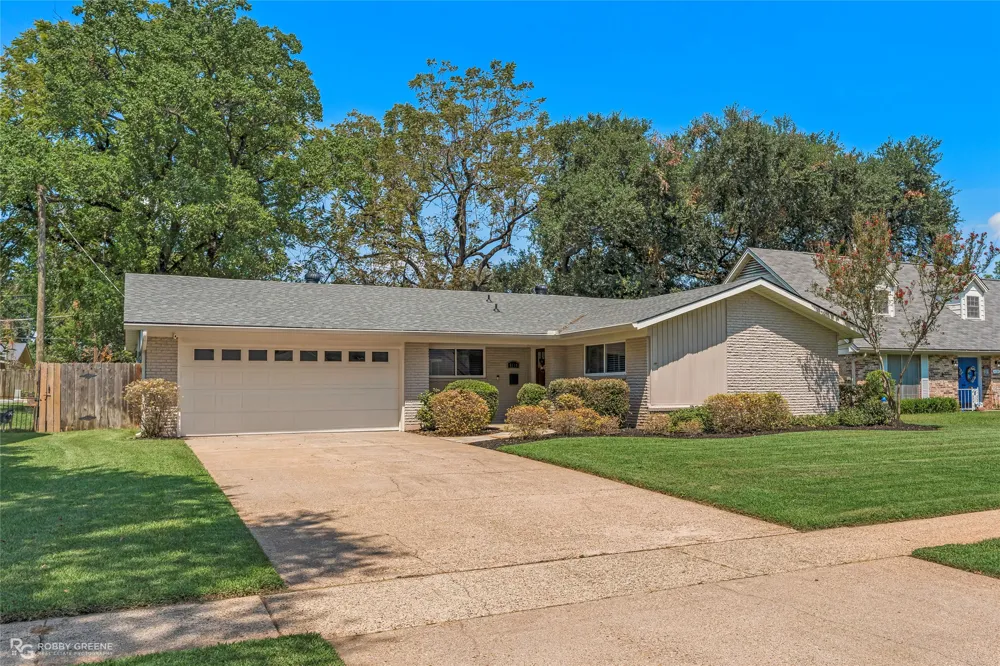 6114 Burgundy Drive Shreveport, LA 71105