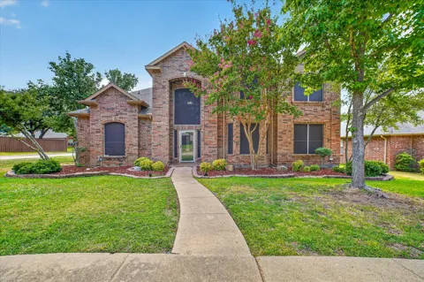 5002 Petersburg Drive