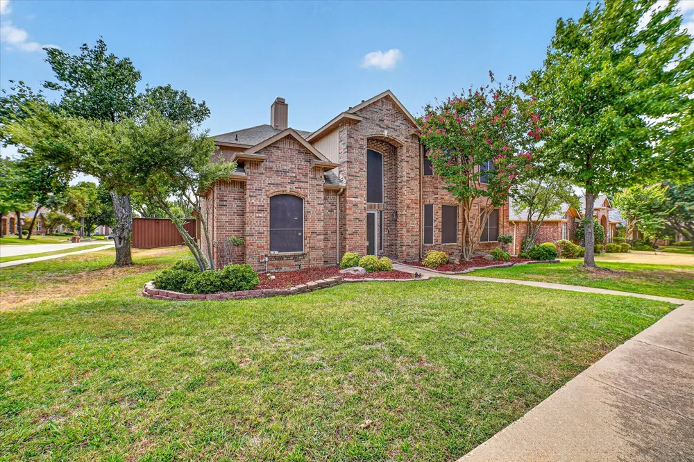 5002 Petersburg Drive Rowlett, TX 75088